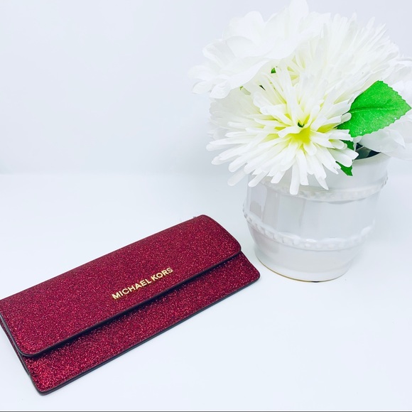 🔽Michael kors giftables flat wallet cranberry new - Picture 4 of 6